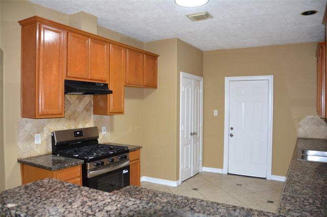 10916 Panther Court, Houston, TX 77099