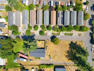 8003 Se CRYSTAL SPRINGS Blvd, Portland, OR 97206