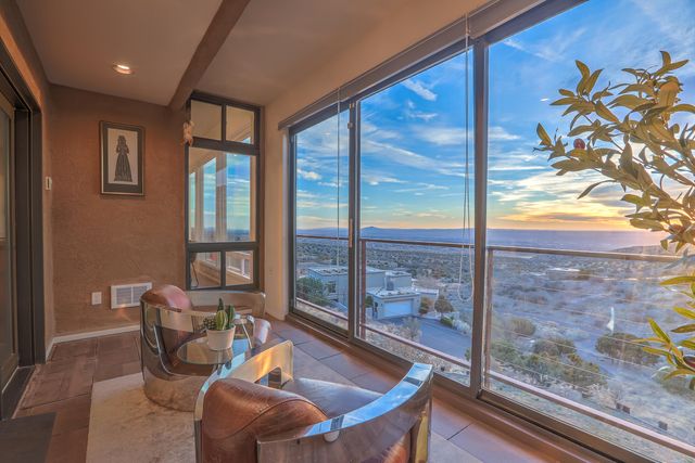 36 Tierra Monte Street NE, Albuquerque, NM 87122