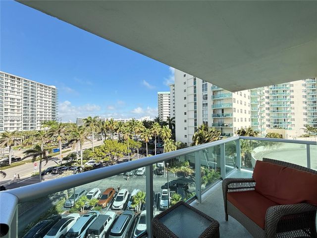 3901 S Ocean Drive 5W, Hollywood, FL 33019