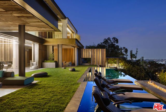 8741 St Ives Drive, Los Angeles, CA 90069
