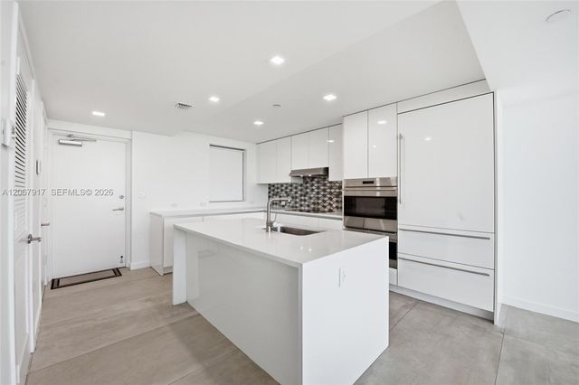 1201 20th Street 410, Miami Beach, FL 33139