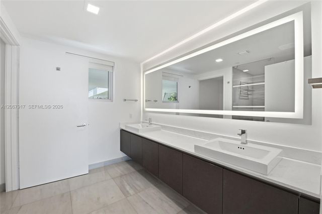 1201 20th Street 410, Miami Beach, FL 33139