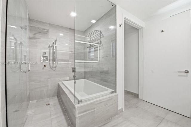 1201 20th Street 410, Miami Beach, FL 33139