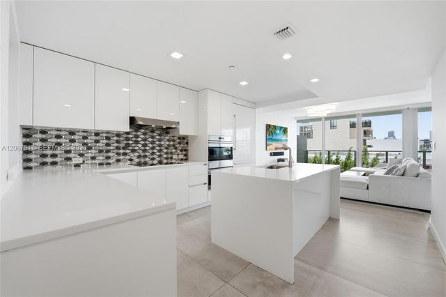 1201 20th Street 410, Miami Beach, FL 33139