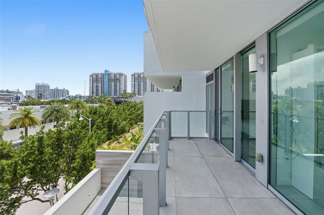 1201 20th Street 410, Miami Beach, FL 33139