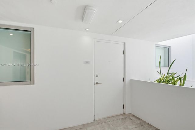 1201 20th Street 410, Miami Beach, FL 33139
