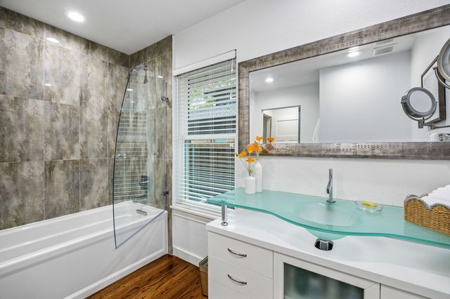 6452 Lange Circle, Dallas, TX 75214