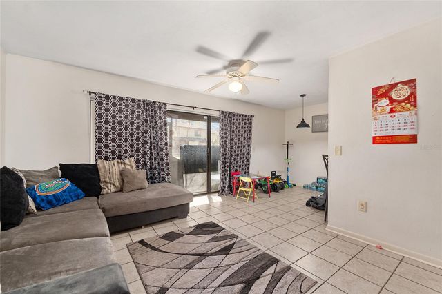 2735 SW 35TH PLACE 801, Gainesville, FL 32608