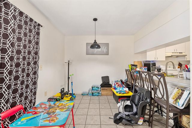 2735 SW 35TH PLACE 801, Gainesville, FL 32608