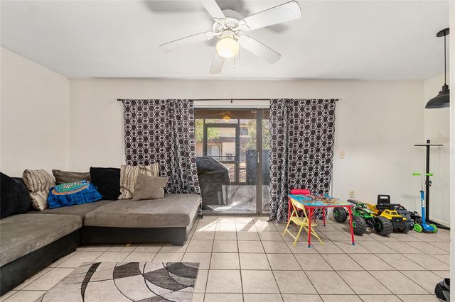 2735 SW 35TH PLACE 801, Gainesville, FL 32608