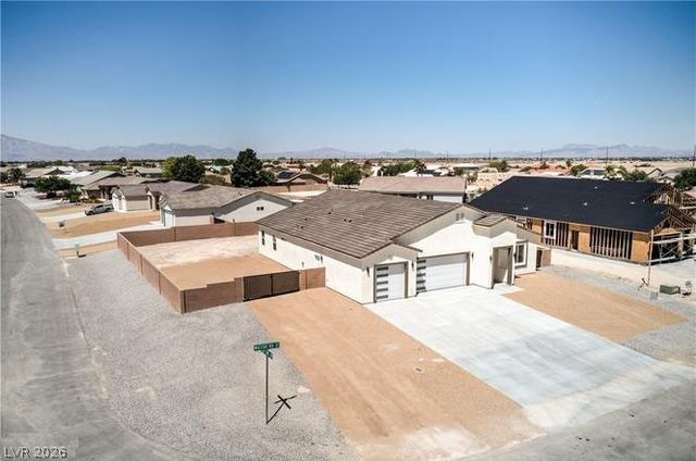 6380 Waterford Street, Pahrump, NV 89061