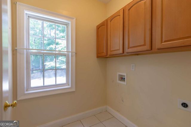 5581 Fox Glove Court, Douglasville, GA 30135