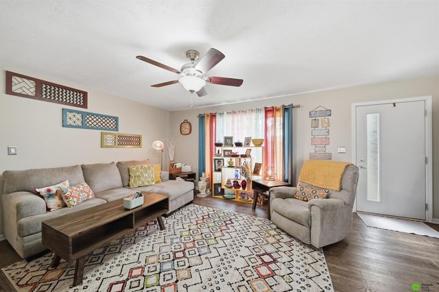 1530 Fairfield Street, Lincoln, NE 68521