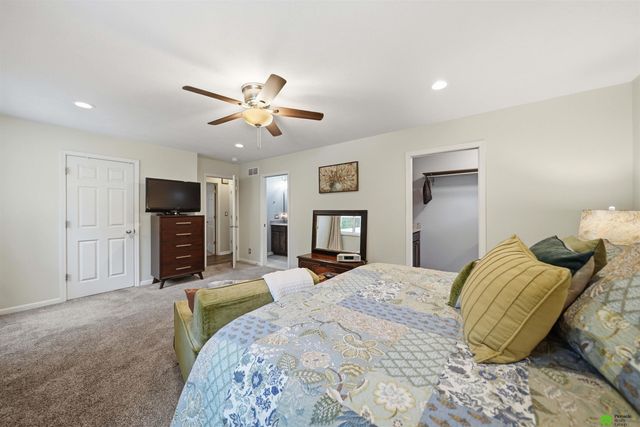 1530 Fairfield Street, Lincoln, NE 68521