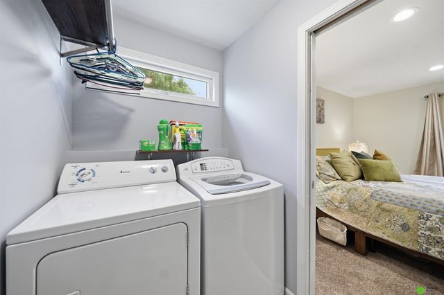 1530 Fairfield Street, Lincoln, NE 68521