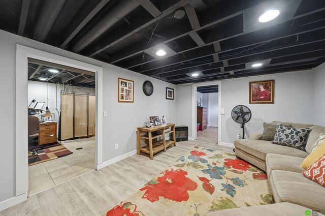 1530 Fairfield Street, Lincoln, NE 68521