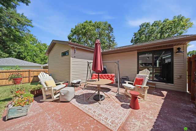 1530 Fairfield Street, Lincoln, NE 68521