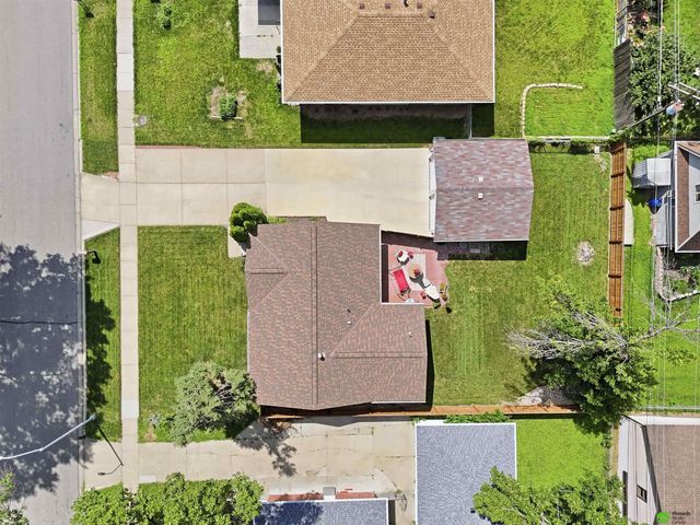 1530 Fairfield Street, Lincoln, NE 68521