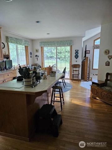 152 Racoon Road, Sequim, WA 98382
