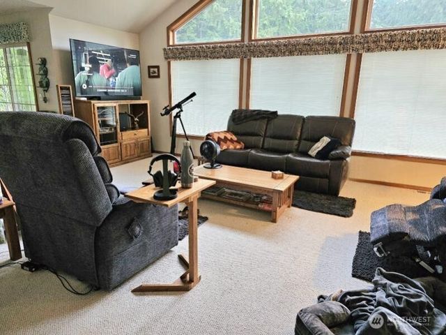 152 Racoon Road, Sequim, WA 98382