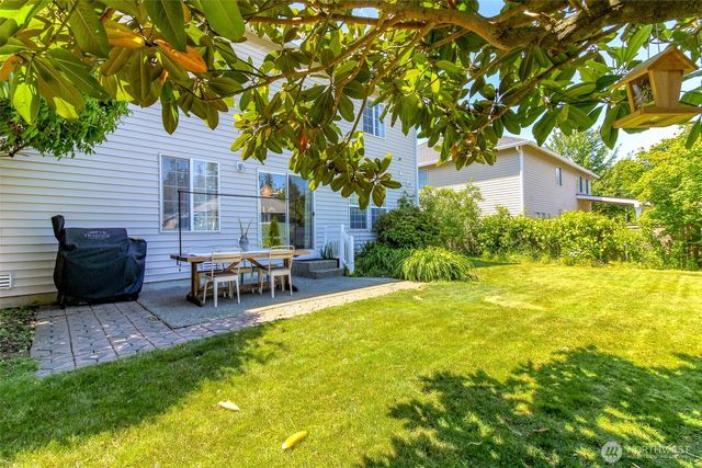 26216 233rd Court SE, Maple Valley, WA 98038