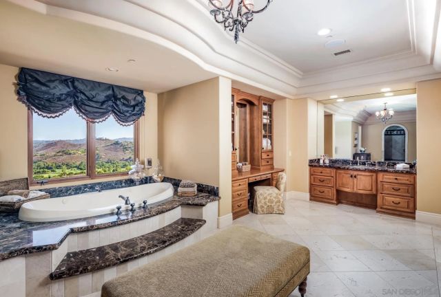 14155 Bryce Point, Poway, CA 92064