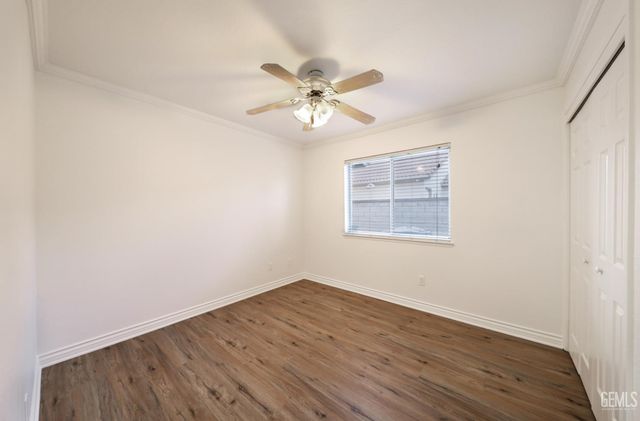 3504 Sweetbriar Way, Bakersfield, CA 93311