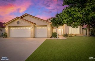 3504 Sweetbriar Way, Bakersfield, CA 93311