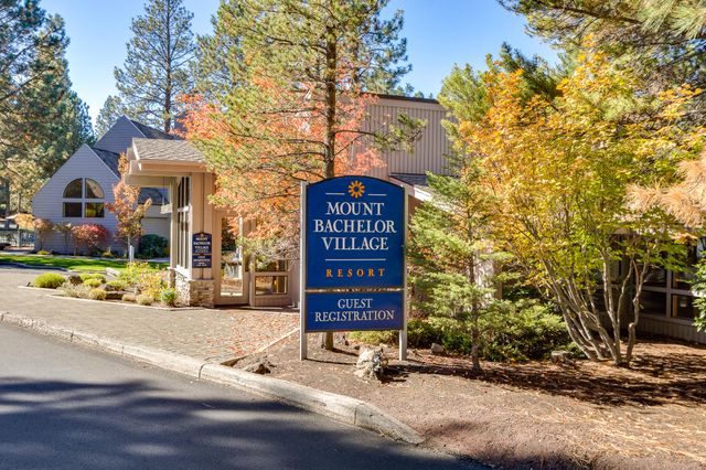 19717 Mt Bachelor Dr. 330E, Bend, OR 97702
