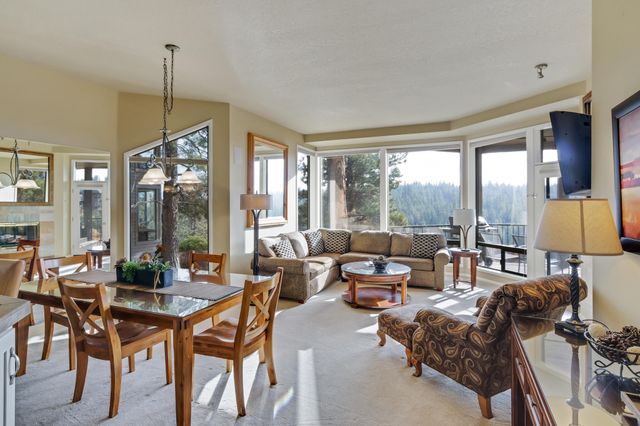 19717 Mt Bachelor Dr. 330E, Bend, OR 97702