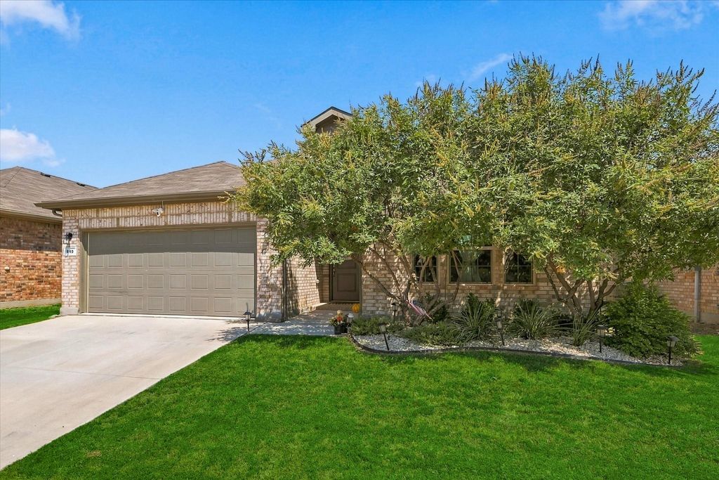 849 Finchley Drive, Fort Worth, TX 76247 — exterior