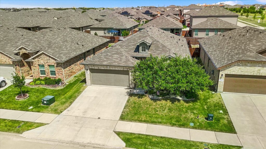 849 Finchley Drive, Fort Worth, TX 76247 — photo 2