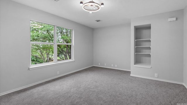 4113 BROOK HOLLOW DR, Schertz, TX 78154