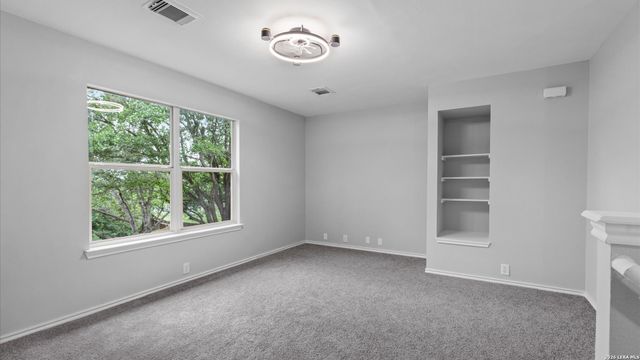 4113 BROOK HOLLOW DR, Schertz, TX 78154
