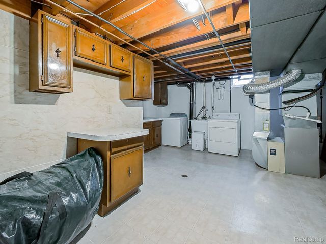 36268 Jeffrey Drive, Sterling Heights, MI 48310