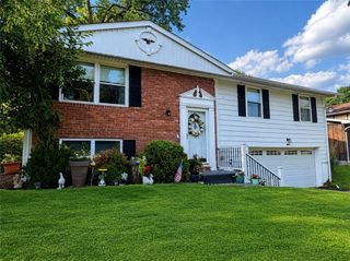 807 E Fairmont Avenue, New Castle, PA 16105