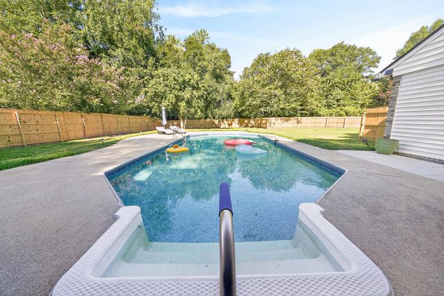 4137 Castlewood Parkway, Columbus, GA 31907