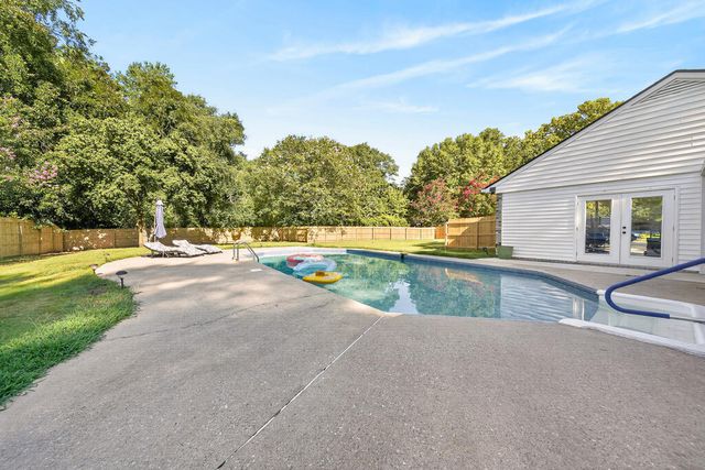 4137 Castlewood Parkway, Columbus, GA 31907