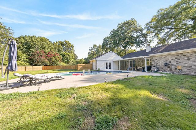 4137 Castlewood Parkway, Columbus, GA 31907