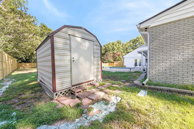 4137 Castlewood Parkway, Columbus, GA 31907