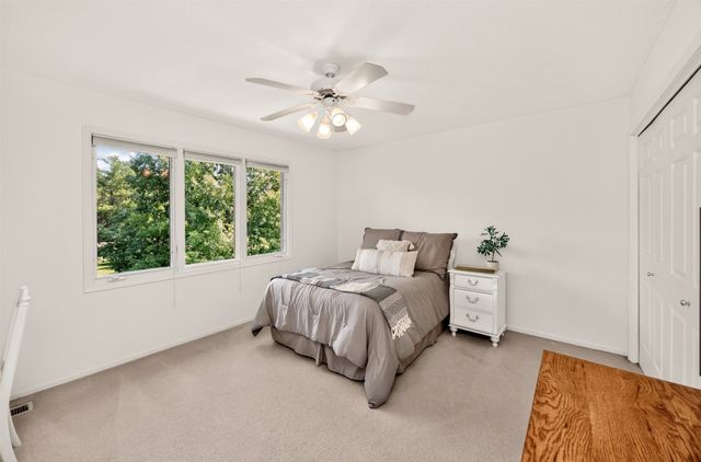1925 SE Hawthorne Ridge Drive, Waukee, IA 50263