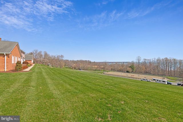 6300 TOWN POINT RD, Tracys Landing, MD 20779