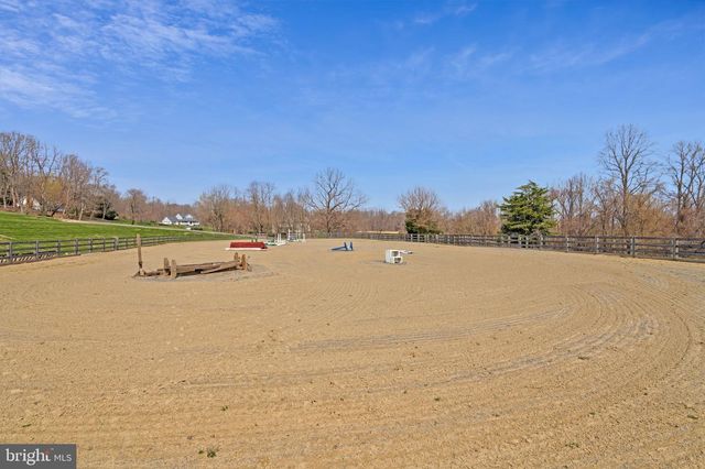 6300 TOWN POINT RD, Tracys Landing, MD 20779