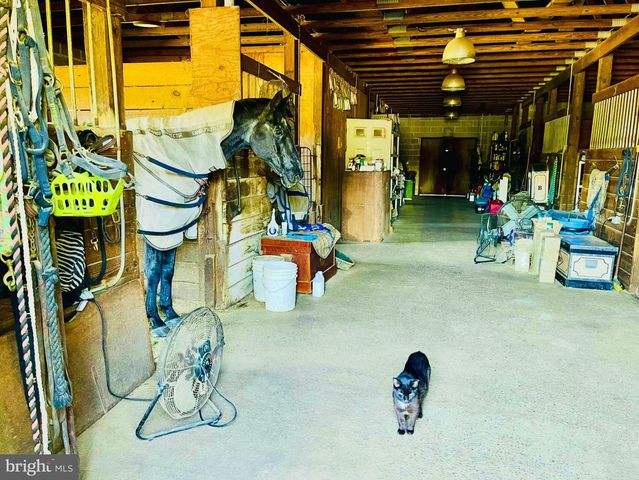 6300 TOWN POINT RD, Tracys Landing, MD 20779