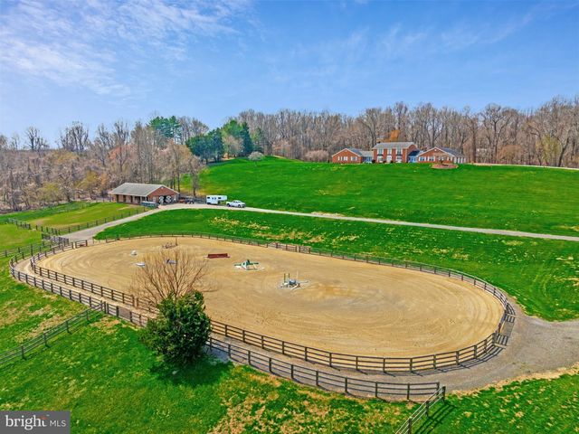 6300 TOWN POINT RD, Tracys Landing, MD 20779