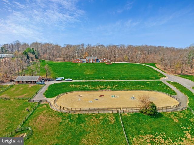 6300 TOWN POINT RD, Tracys Landing, MD 20779