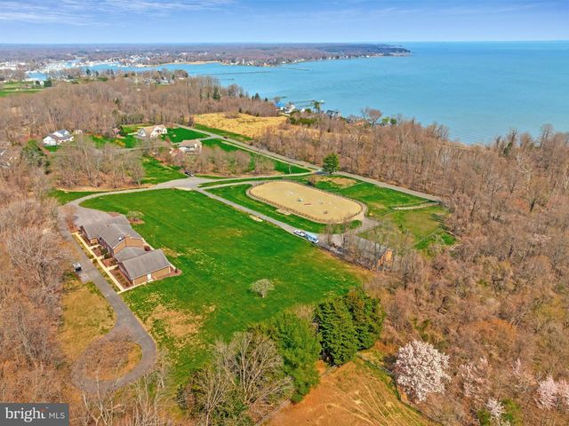 6300 TOWN POINT RD, Tracys Landing, MD 20779