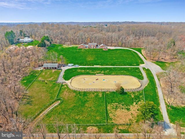 6300 TOWN POINT RD, Tracys Landing, MD 20779