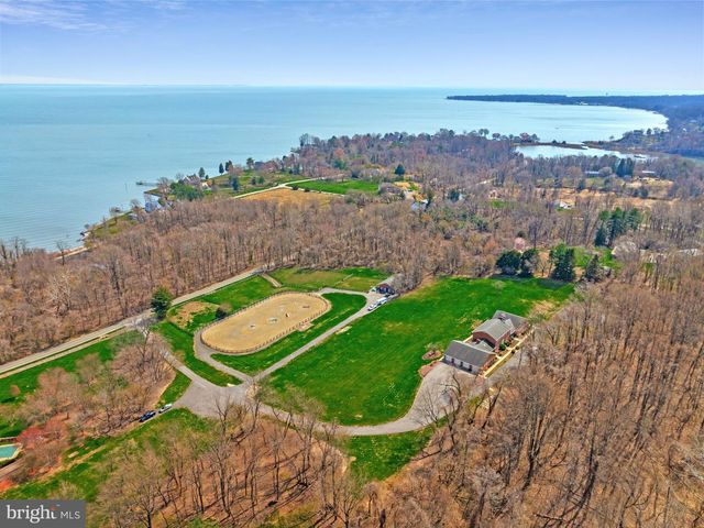 6300 TOWN POINT RD, Tracys Landing, MD 20779